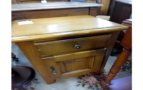 CHEVET 1 TIROIR CHENE AVEC CLE