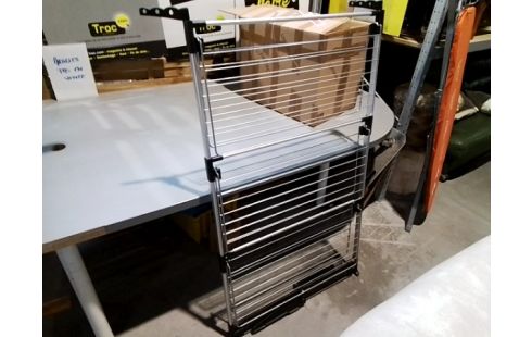 ETENDOIR A LINGE NOIR ET GRIS
