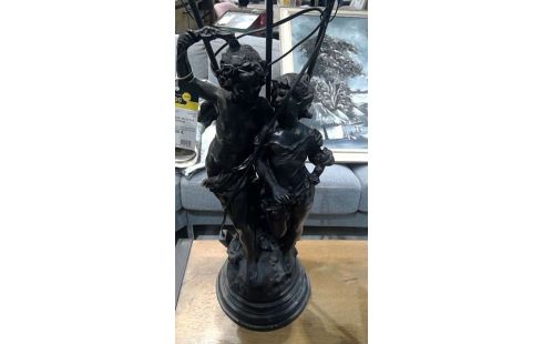 LÁMPARA DE SOBREMESA