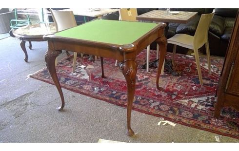 SPIELTISCH CHIPPENDALE