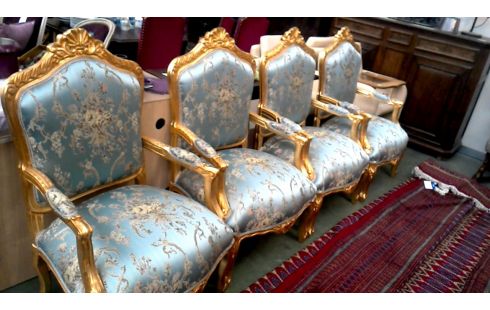 CHAISE BRANCHE STYLE LOUIS XV DORE L UNITE