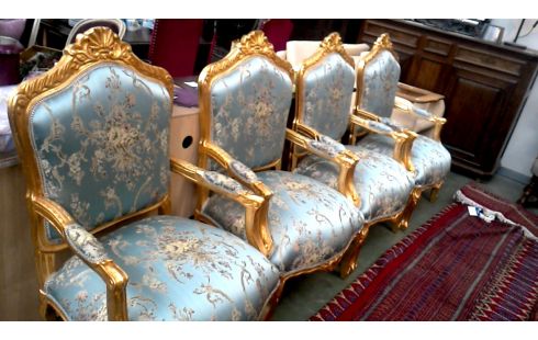CHAISE BRANCHE STYLE LOUIS XV DORE L UNITE