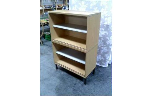 ETAGERE