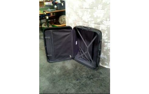HARTSCH.KOFFER ROLLEN SCHW. <SAMSONITE>