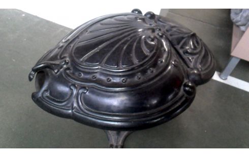 SEAU A CHARBON NOIR FONTE