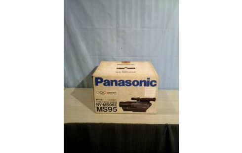 CAMCORDER S-VHS-C NV-MS95 <PANASONIC>
