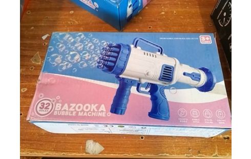 JOUET BAZOOKA A EAU