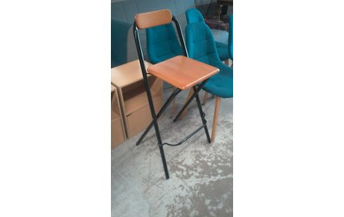 BARHOCKER KLAPPBAR