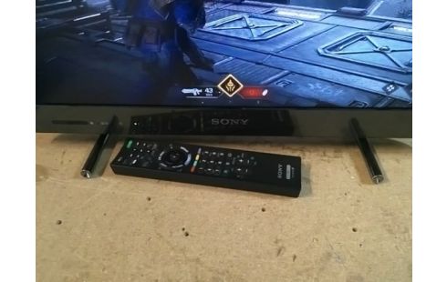 TELEVISEUR SONY 52 CM AVEC TELECOMMANDE