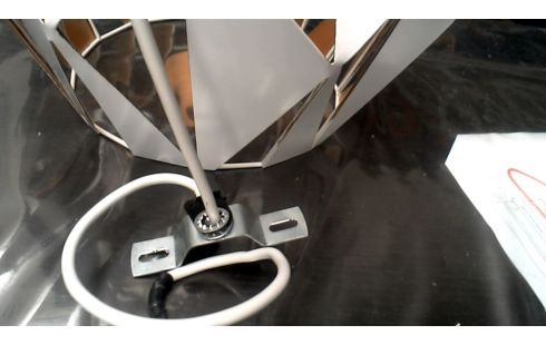 SUSPENSION BLANCHE METAL MET OR