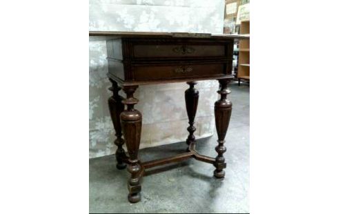 MESA DE JUEGO ANTIGUO