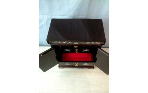 MADERA, , PAVO REAL
