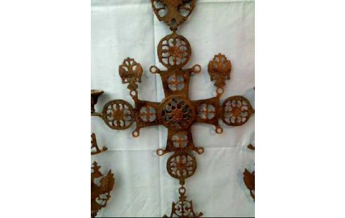 PORTAVELAS METAL ANTIGUO