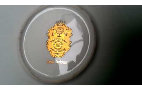 SCHAAL LOT VAN 3 DW