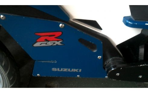JOUET SUZUKI BLEUE BLANCHE, , BOIS