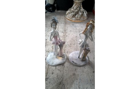 BEELDJE LOT VAN 2