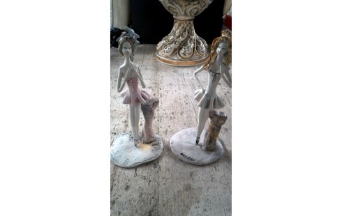 BEELDJE LOT VAN 2