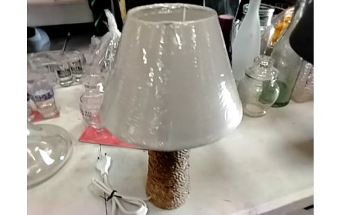 LAMPE CHEVET
