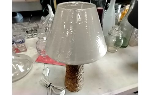 LAMPE CHEVET