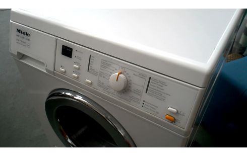 RECIPIENTE PARA LA COLADA MIELE