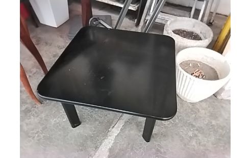 TABLE BASSE LAQUÉE NOIRE