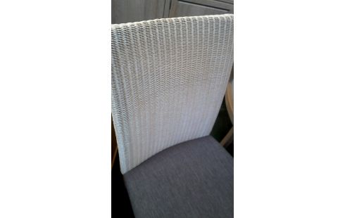 4 CHAISES
