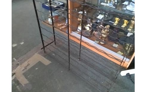 PORTE BOUTEILLE FER