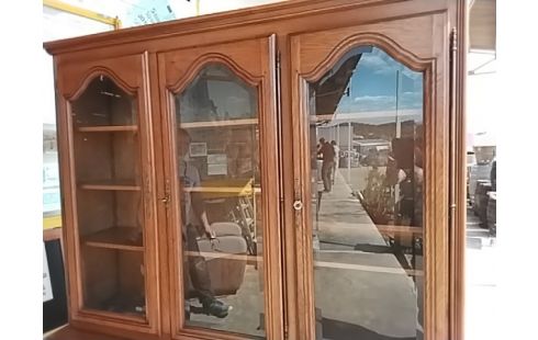 BIBLIOTHEQUE VITREE 2 NVX CHÊNE MASSIF CLE (1 SERRURE HS )