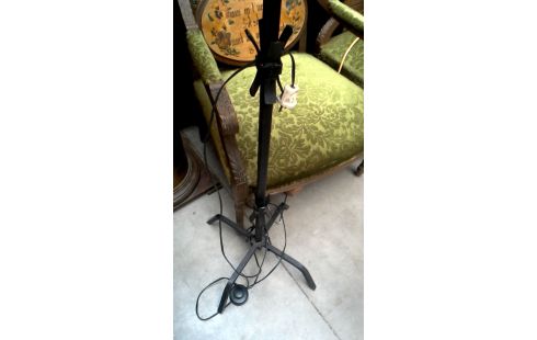 LAMPE A POSER FER FORGE