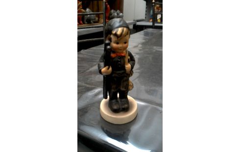 STATUETTE ALSACIEN