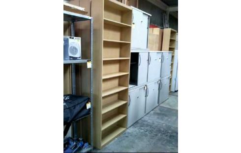 REGAL 8-EBEN. HOLZ FURNIERT