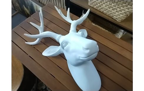 DECORATION CERF RESINE
