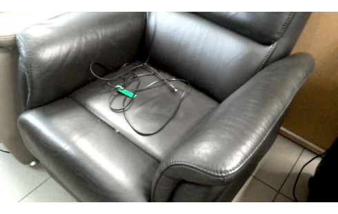 FAUTEUIL RELAX ELECTRIQUE NOIR CUIR