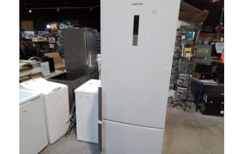 REFRIGERATEUR CONGELATEUR SAMSUNG
