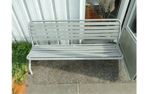 BANC DE JARDIN