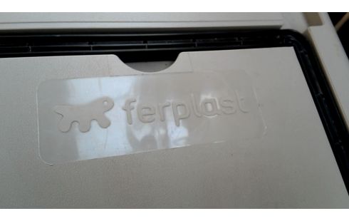 KOOI BENCH FERPLAST