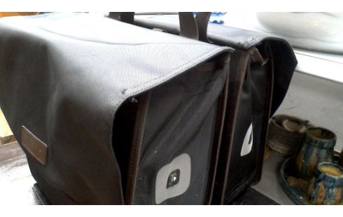 SAC DOUBLE NOIR