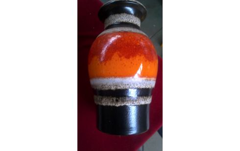 VAAS VINTAGE AARDEWERK