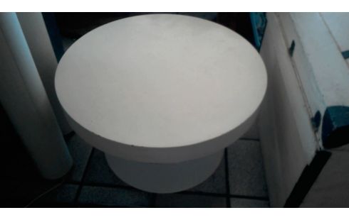 TABLE BASSE RONDE  VINTAGE EN L'ETAT