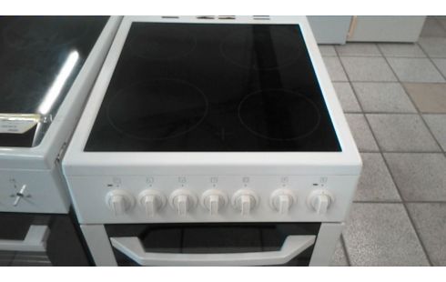 CUISINIERE VITROCERAMIQUE   BEKO