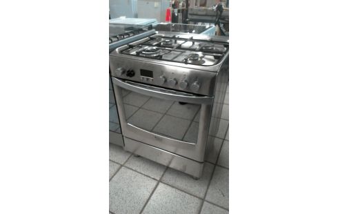 GAZINIERE GAZ DE VILLE ARISTON   EN L' ETAT