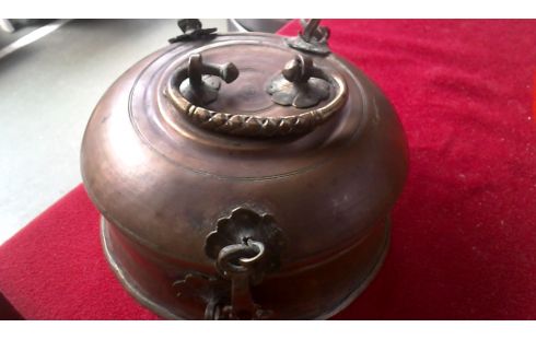 POT A EPICES CUIVRE, , ENCEINTE ORIENTAL