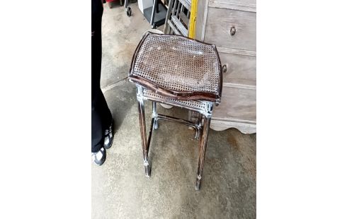 TABLE D'APPOINT PM ROTIN / CANNAGE