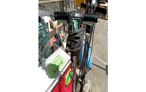 LAVEUSE MONOBROSSE