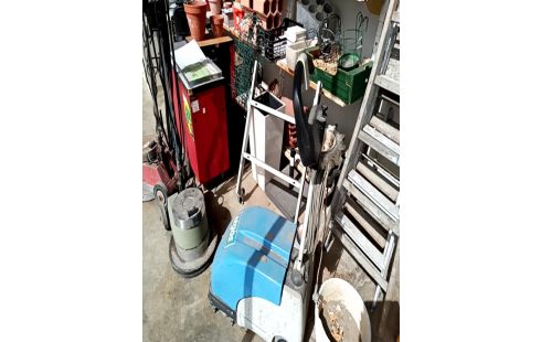 ASPIRATEUR AUTOLAVEUSE