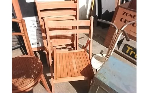 CHAISE PLIANTE