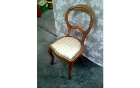 CHAISE