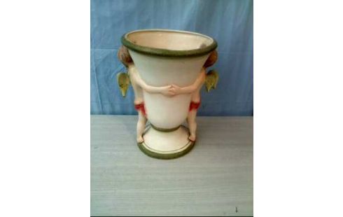 VASE MIT ZWEI ENGELN WEIß