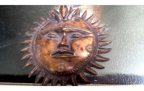 OBJETO DECORACIÓN SOL BRONCE MACIZO DE PARED ORIENTAL