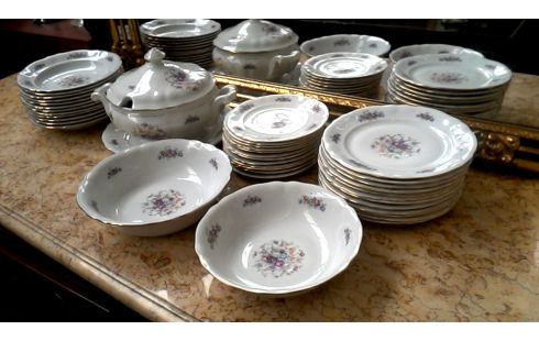 SERVIES TSJECHIE